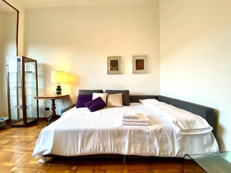 Casa Gramsci Lägenhet Milano Exteriör bild