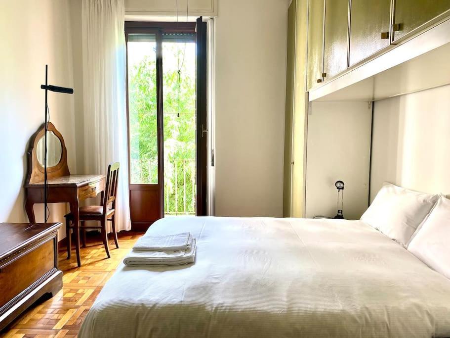 Casa Gramsci Lägenhet Milano Exteriör bild