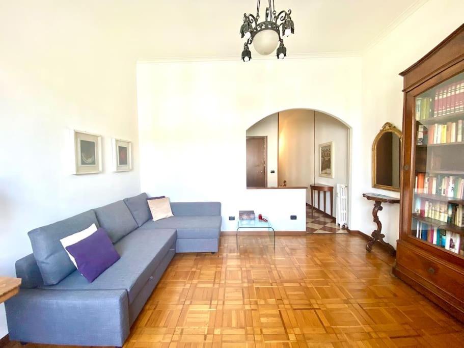 Casa Gramsci Lägenhet Milano Exteriör bild
