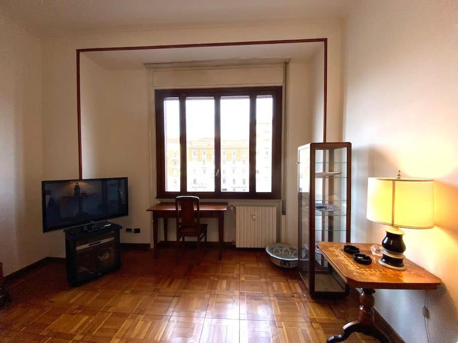 Casa Gramsci Lägenhet Milano Exteriör bild